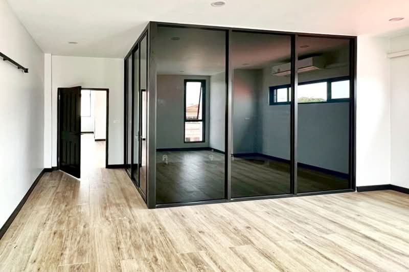 หมู่บ้านบางนาวิลล่า, สมุทรปราการ, บางแก้ว, บางพลี, สมุทรปราการ, 250 ตร.ม., บ้านเดี่ยว ขาย, โดย คุณจ๋า, 500182607 - DDproperty.com