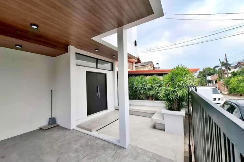 หมู่บ้านบางนาวิลล่า, Samut Prakan, Bang Kaeo, Bang Plee, Samut Prakan, 4 Bedrooms, 250 sqm, Single Detached House For Sale, by คุณจ๋า, 500182607 - DDproperty.com