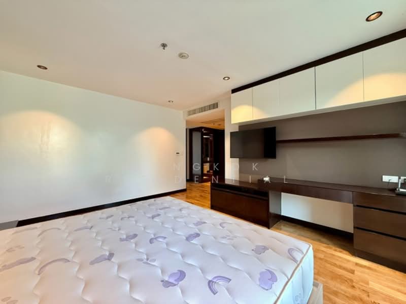 Richmond Hills Residence, Bangkok, Soi Thonglor 25, Khlong Tan Nua, Watthana, Bangkok, 2 Bedrooms, 165 sqm, Apartment For Rent, by Bangkok Residential, 500182627 - DDproperty.com