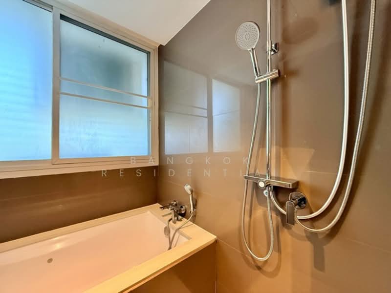 Richmond Hills Residence, Bangkok, Soi Thonglor 25, Khlong Tan Nua, Watthana, Bangkok, 2 Bedrooms, 165 sqm, Apartment For Rent, by Bangkok Residential, 500182627 - DDproperty.com