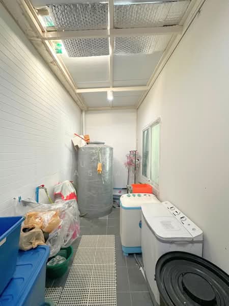 Baan Thongsiri 3 Baan Kluay-Sai Noi, Nonthaburi, Baan Kluai-Sai Noi Road, Sai Yai, Sai Noi, Nonthaburi, 3 Bedrooms, 130 sqm, Townhouse For Sale, by Punpapa Rassamee, 500182628 - DDproperty.com