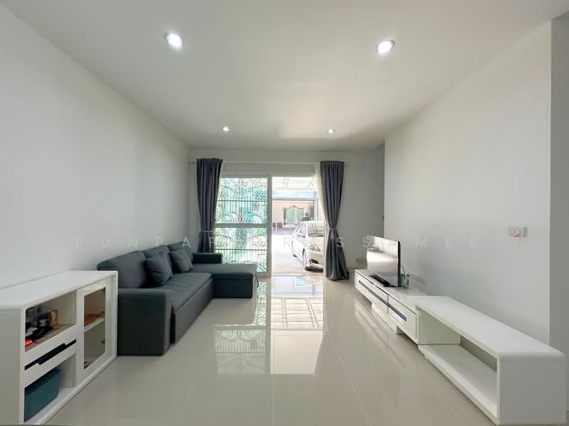 Baan Thongsiri 3 Baan Kluay-Sai Noi : บ้านธงสิริ 3 บ้านกล้วย-ไทรน้อย, นนทบุรี, ถนนบ้านกล้วย-ไทรน้อย, ไทรใหญ่, ไทรน้อย, นนทบุรี, 130 ตร.ม., ทาวน์เฮ้าส์ ขาย, โดย Punpapa Rassamee, 500182628 - DDproperty.com