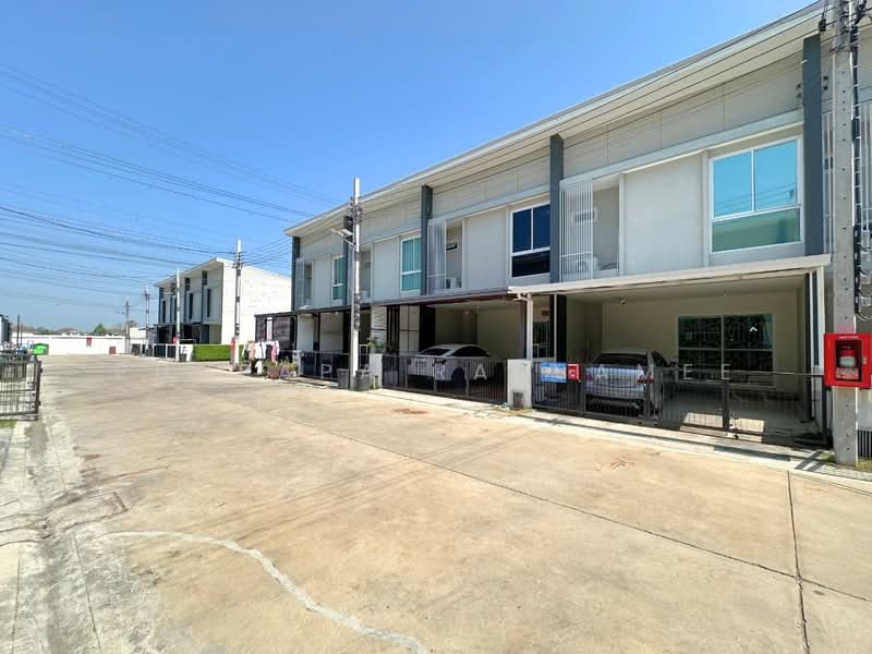 Baan Thongsiri 3 Baan Kluay-Sai Noi, Nonthaburi, Baan Kluai-Sai Noi Road, Sai Yai, Sai Noi, Nonthaburi, 3 Bedrooms, 130 sqm, Townhouse For Sale, by Punpapa Rassamee, 500182628 - DDproperty.com