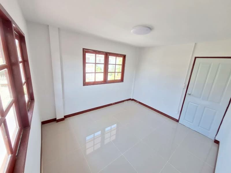 ขาย บ้านเดี่ยว หลังมุม หมู่บ้าน มิตรประชาวิลล่า โครงการ 15 บางบัวทอง, Nonthaburi, Bang Bua Thong, Bang Bua Thong, Nonthaburi, 4 Bedrooms, 84 sqm, Single Detached House For Sale, by กรณวัสส์ กัณฑวัสส์วงส์, 500182632 - DDproperty.com