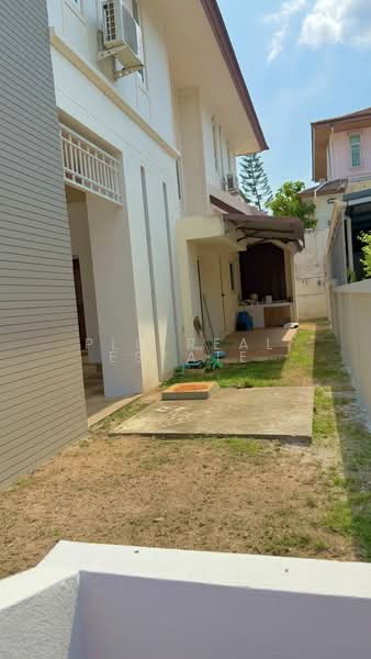 House 5 Bedroom for Rent in Thung Klom Tanman East Pattaya, Chon Buri (Pattaya), Bang Lamung, Bang Lamung (Pattaya), Chon Buri (Pattaya), 5 Bedrooms, 280 sqm, Single Detached House For Rent, by PLC real estate, 500182635 - DDproperty.com