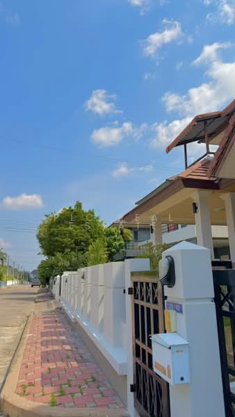 House 5 Bedroom for Rent in Thung Klom Tanman East Pattaya, Chon Buri (Pattaya), Bang Lamung, Bang Lamung (Pattaya), Chon Buri (Pattaya), 5 Bedrooms, 280 sqm, Single Detached House For Rent, by PLC real estate, 500182635 - DDproperty.com