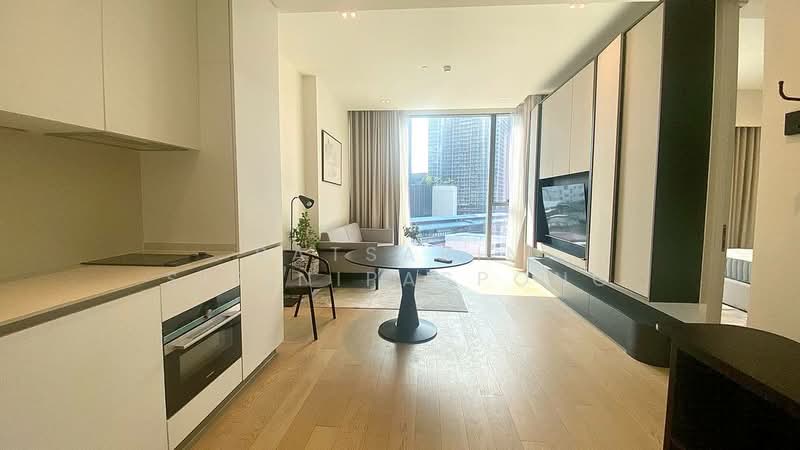 The Strand Thonglor, Bangkok, 36 Soi Sukhumvit 55, Khlong Tan Nua, Watthana, Bangkok, 1 Bedroom, 55 sqm, Condo For Rent, by Ratsarin Sirinipaspong, 500182641 - DDproperty.com
