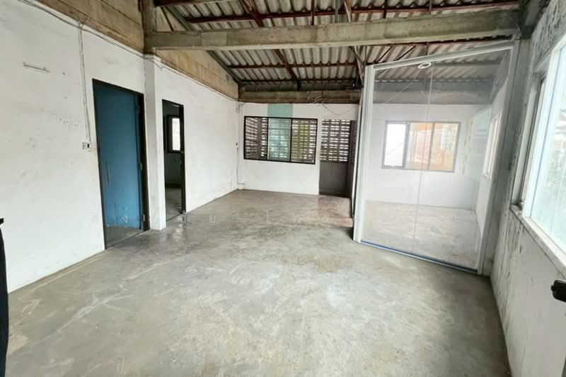 ถนนสุคนธสวัสดิ์ แขวงลาดพร้าว เขตบางกะปิ กทม. 10240, กรุงเทพ, สุคนธสวัสดิ์, คลองจั่น, บางกะปิ, กรุงเทพ, 150 ตร.ม., ทาวน์เฮ้าส์ ขาย, โดย สง่าชัย ไทรทองคำ, 500182648 - DDproperty.com