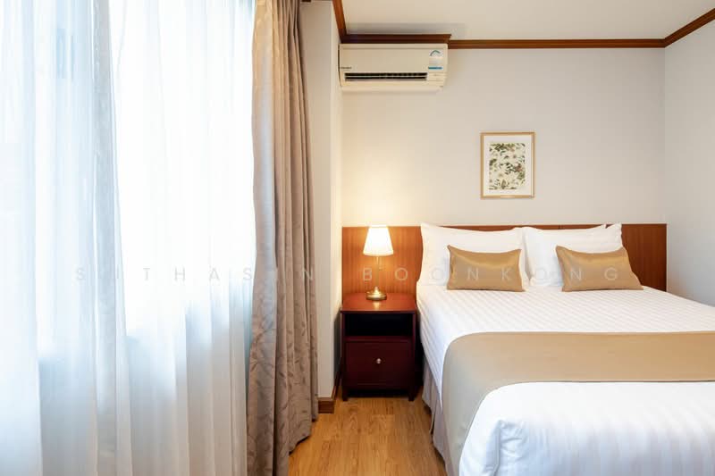 Schloss at Thonglor, Bangkok, Thonglor Soi 16, Khlong Tan Nua, Watthana, Bangkok, 2 Bedrooms, 92 sqm, Condo For Rent, by Suthasin Boonkong, 500182666 - DDproperty.com