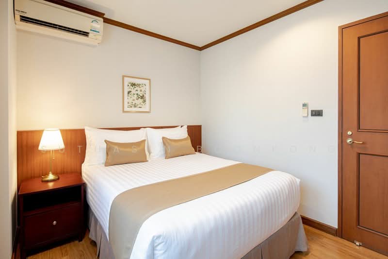 Schloss at Thonglor, Bangkok, Thonglor Soi 16, Khlong Tan Nua, Watthana, Bangkok, 2 Bedrooms, 92 sqm, Condo For Rent, by Suthasin Boonkong, 500182666 - DDproperty.com