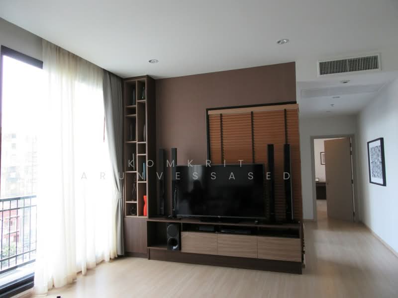 The Capital Ekamai-Thonglor, Bangkok, 2898 New Petchaburi Rd, Bang Kapi, Huai Khwang, Bangkok, 4 Bedrooms, 194 sqm, Condo For Sale, by Komkrit  Arunvessased , 500182672 - DDproperty.com