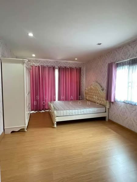 Golden Village Onnut-Pattanakan, Bangkok, Soi On Nut 65 Yak14, Prawet, Prawet, Bangkok, 4 Bedrooms, 134 sqm, Single Detached House For Sale, by Suthasin Boonkong, 500182675 - DDproperty.com