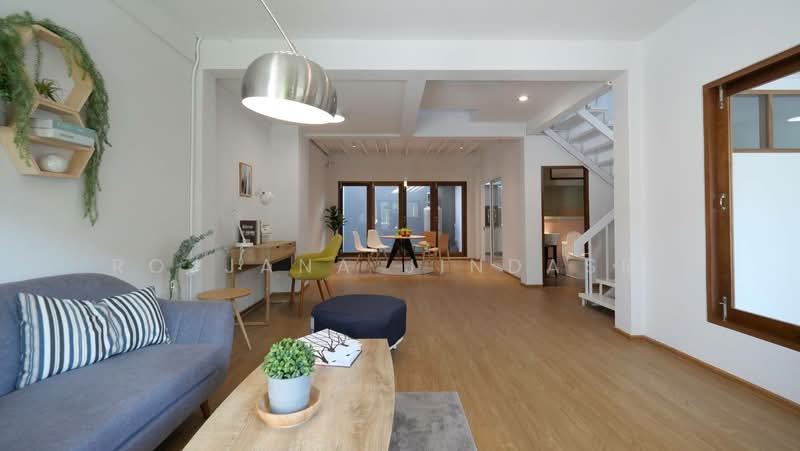 3-BR House, Bangkok, Khlong Tan Nua, Watthana, Bangkok, 3 Bedrooms, 165 sqm, Single Detached House For Sale, by Rojjana Jindasri, 500182723 - DDproperty.com