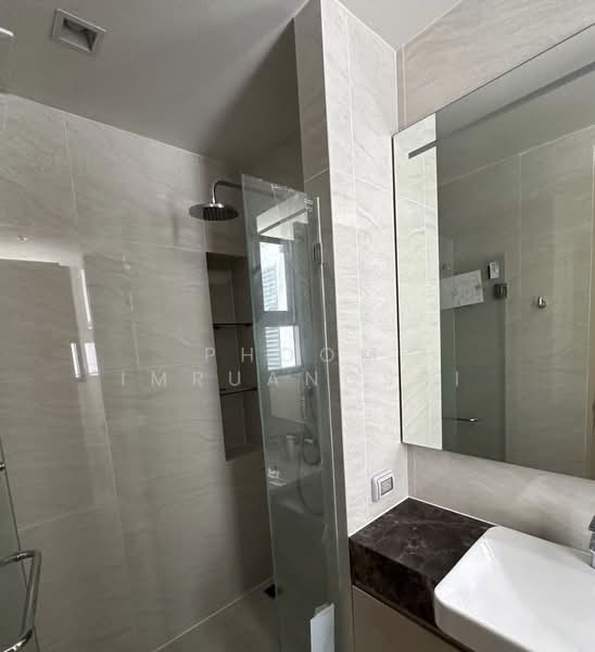 Noble State 39, Bangkok, 35 Soi Sukhumvit 39, Khlong Tan Nua, Watthana, Bangkok, 1 Bedroom, 41 sqm, Condo For Rent, by Phoom Imruangsri, 500182755 - DDproperty.com