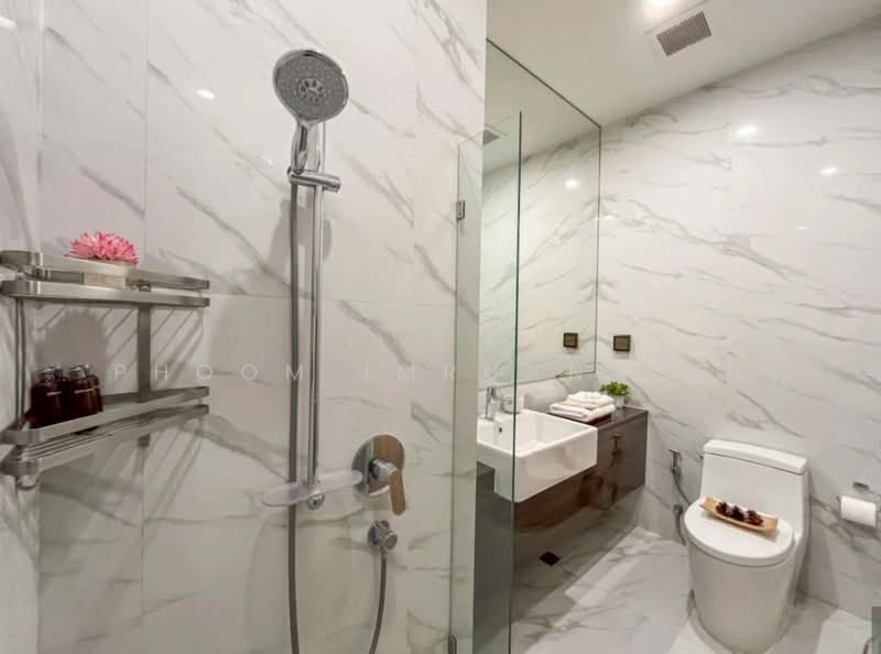 Noble BE19 Sukhumvit, Bangkok, 89 Sukhumvit 19 Alley, Khlong Tan Nua, Watthana, Bangkok, 1 Bedroom, 37 sqm, Condo For Rent, by Phoom Imruangsri, 500182781 - DDproperty.com