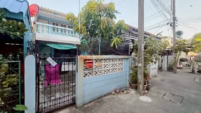 ขาย - ทาวน์เฮ้าส์ การเคหะทุ่งสองห้อง หลักสี่, กรุงเทพ