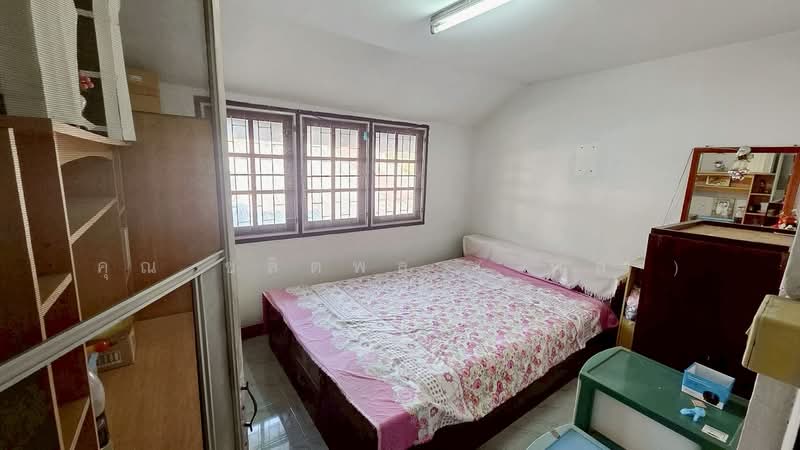 ทาวน์เฮ้าส์ การเคหะทุ่งสองห้อง หลักสี่, Bangkok, กำแพงเพชร 6, Thung Song Hong, Lak Si, Bangkok, 2 Bedrooms, 120 sqm, Townhouse For Sale, by คุณ ชลิตพล ( พล ), 500182788 - DDproperty.com