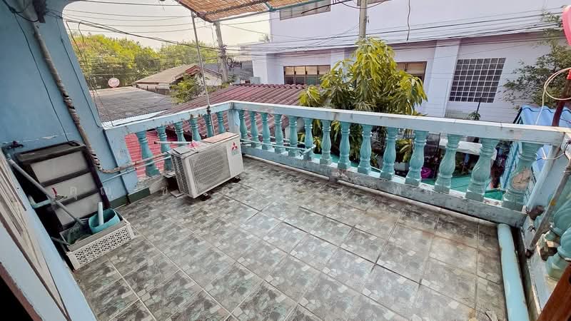 ทาวน์เฮ้าส์ การเคหะทุ่งสองห้อง หลักสี่, Bangkok, กำแพงเพชร 6, Thung Song Hong, Lak Si, Bangkok, 2 Bedrooms, 120 sqm, Townhouse For Sale, by คุณ ชลิตพล ( พล ), 500182788 - DDproperty.com