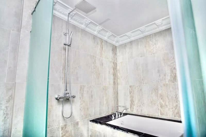 The Lumpini 24, Bangkok, Sukhumvit 24 Road, Khong Tan, Khlong Toei, Bangkok, 3 Bedrooms, 126 sqm, Condo For Rent, by Phoom Imruangsri, 500182790 - DDproperty.com