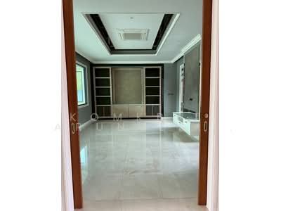 ขาย - บ้าน 4-ห้องนอน, กรุงเทพ