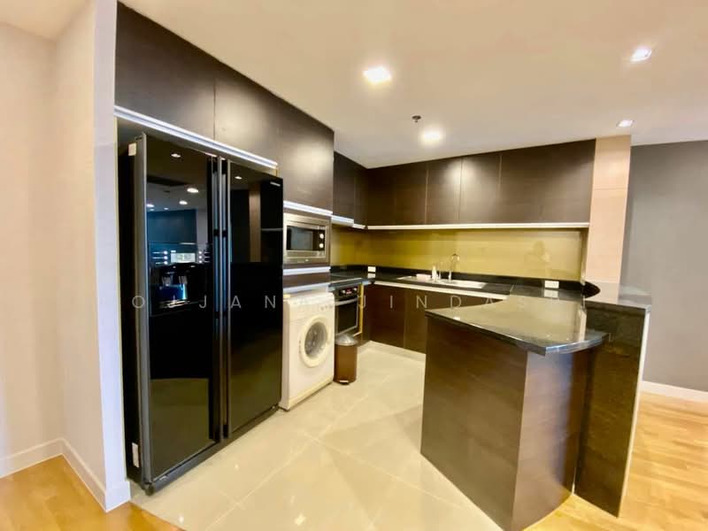 Urbana Sathorn, Bangkok, 55 South Sathorn Road, Thung Maha Mek, Sathon, Bangkok, 2 Bedrooms, 139 sqm, Condo For Sale, by Rojjana Jindasri, 500182832 - DDproperty.com