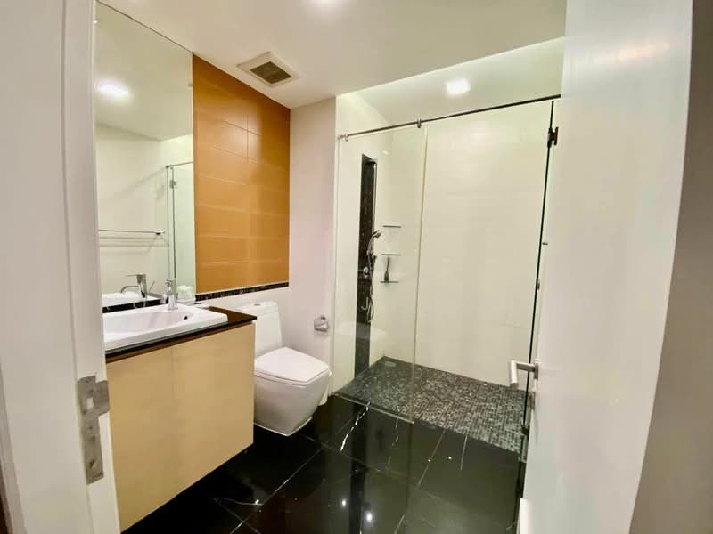 Urbana Sathorn : เออร์บาน่า สาทร, กรุงเทพ, 55 ถนนสาทรใต้, ทุ่งมหาเมฆ, สาทร, กรุงเทพ, 139 ตร.ม., คอนโด ขาย, โดย Rojjana Jindasri, 500182832 - DDproperty.com