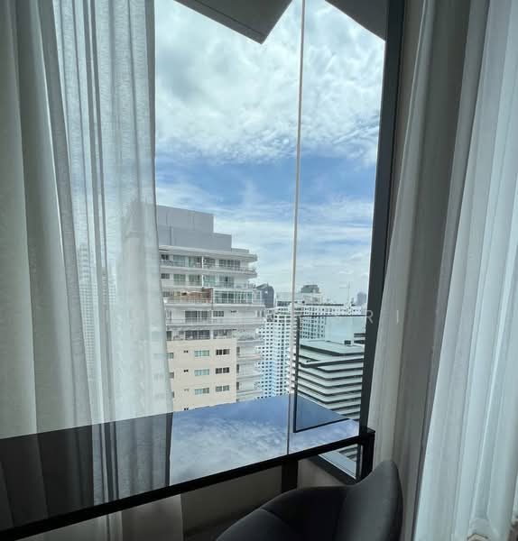 The Esse Asoke, Bangkok, 333 Soi Sukhumvit 21, Sukhumvit Road, Khlongtoei Nua, Watthana, Bangkok, 1 Bedroom, 46 sqm, Condo For Rent, by Phoom Imruangsri, 500182858 - DDproperty.com