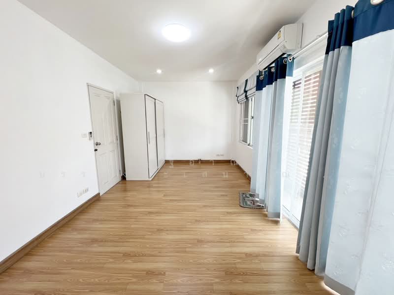 The Trust Town Ratchapruek - Rattanathibet : เดอะทรัสต์ ทาวน์ ราชพฤกษ์ - รัตนาธิเบศร์, นนทบุรี, 98 ถนนราชพฤกษ์, อ้อมเกร็ด, ปากเกร็ด, นนทบุรี, 120 ตร.ม., ทาวน์เฮ้าส์ ขาย, โดย ณัฏฐ์อาณา บรรยงกะเสนา ณ อยุธยา, 500182860 - DDproperty.com