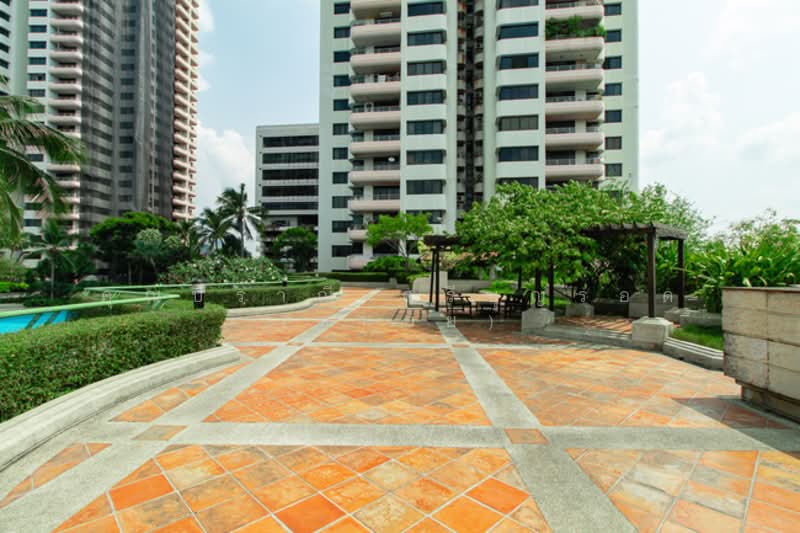 Riverine Place, Nonthaburi, 167 Phibun Songkhram Rd, Suan Yai, Muang Nonthaburi, Nonthaburi, 3 Bedrooms, 244 sqm, Condo For Sale, by คุณปราณี ศรีบุญรอด (หน่อย), 500182871 - DDproperty.com