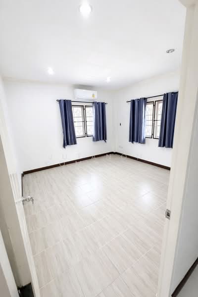 ขายบ้านเดี่ยว 2 ชั้น หมู่บ้านสินทวีการ์เด้น 3 อนามัยงามเจริญ-พระราม 2 ทำเลดี เดินทางสะดวก, กรุงเทพ, ท่าข้าม, บางขุนเทียน, กรุงเทพ, 220 ตร.ม., บ้านเดี่ยว ขาย, โดย Jutanon Komoottanaruk, 500182888 - DDproperty.com