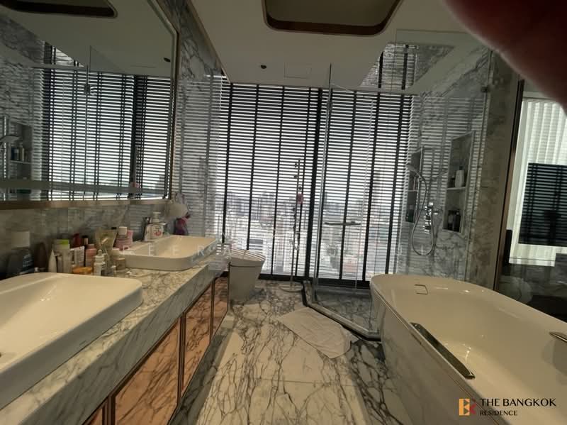 The Esse at Singha Complex, Bangkok, 1788 New Petchaburi Rd, Khlongtoei Nua, Watthana, Bangkok, 3 Bedrooms, 244 sqm, Condo For Rent, by Nicha Peerakittikul, 500182893 - DDproperty.com