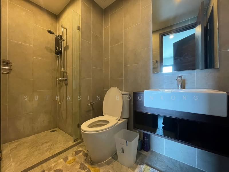 C Ekkamai, Bangkok, 888 Soi Sukhumvit 63, Sukhumvit Road, Khlong Tan Nua, Watthana, Bangkok, 1 Bedroom, 30 sqm, Condo For Rent, by Suthasin Boonkong, 500182909 - DDproperty.com