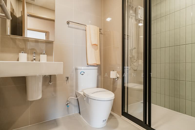 FLO by Sansiri, Bangkok, Somdet Chaopraya Road, Khlong San, Khlong San, Bangkok, 2 Bedrooms, 64 sqm, Condo For Sale, by Kay Tippayanet, 500182938 - DDproperty.com