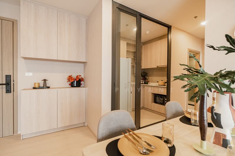 FLO by Sansiri, Bangkok, Somdet Chaopraya Road, Khlong San, Khlong San, Bangkok, 2 Bedrooms, 64 sqm, Condo For Sale, by Kay Tippayanet, 500182938 - DDproperty.com