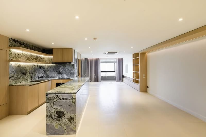 Jomtien Plaza Condotel, Chon Buri (Pattaya), 406 261 Village No. 12, Nong Pru, Bang Lamung (Pattaya), Chon Buri (Pattaya), 3 Bedrooms, 151 sqm, Condo For Sale, by Pukkawadee Thapmathi, 500182944 - DDproperty.com