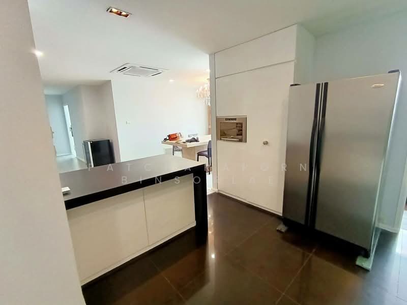 President Park Sukhumvit 24, Bangkok, 99 Sukhumvit 24 Alley, Khlongtoei Nua, Watthana, Bangkok, 3 Bedrooms, 230 sqm, Condo For Sale, by Patcharaporn Binsorlae, 500182993 - DDproperty.com