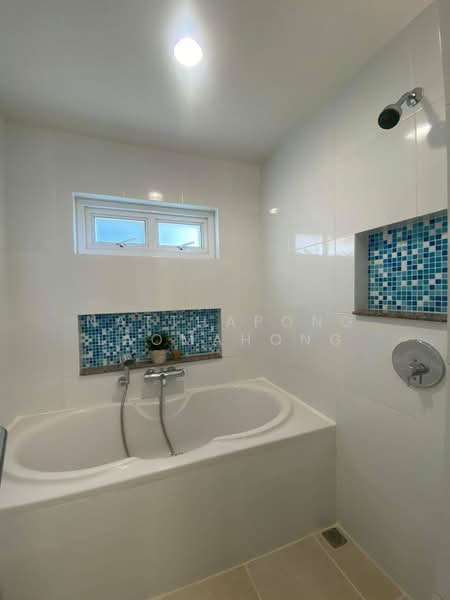 Residence Sukhumvit 52, Bangkok, Soi SuKhumvit 52, Bang Chak, Phra Khanong, Bangkok, 3 Bedrooms, 99 sqm, Condo For Rent, by Natthapong Laomahong, 500183045 - DDproperty.com