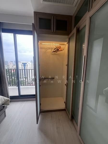 M Thonglor 10, Bangkok, 9 Soi Ekkamai 12, Ekkamai Road, Khlong Tan Nua, Watthana, Bangkok, 2 Bedrooms, 61 sqm, Condo For Rent, by Pawanrat Panchawanon, 500183051 - DDproperty.com
