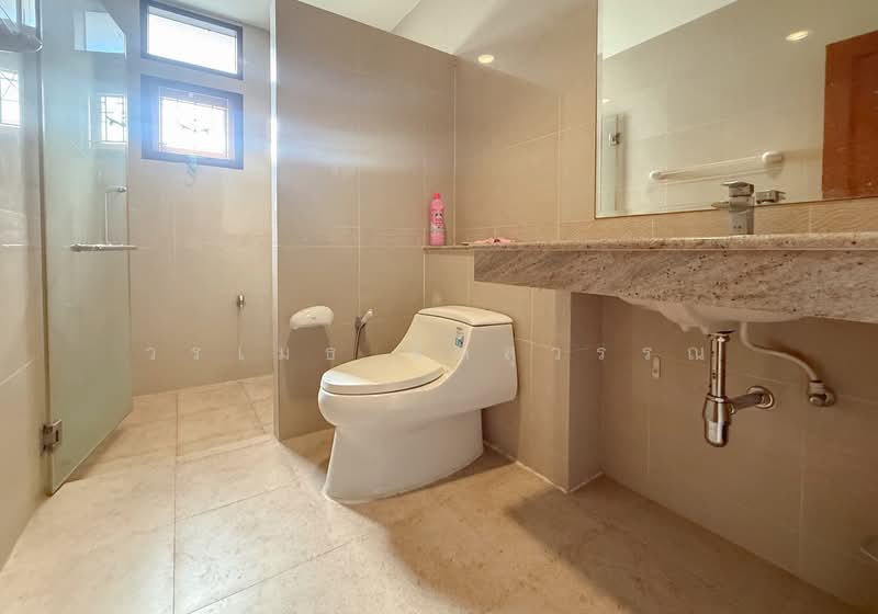 ให้เช่า - หมู่บ้าน พิชญา ลาซาล, กรุงเทพ