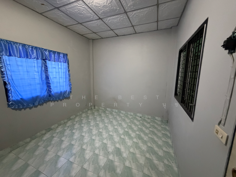 เมืองทองแลนด์แอนด์เฮ้าส์, Chon Buri (Pattaya), Nong - Kham, Si Racha, Chon Buri (Pattaya), 2 Bedrooms, 94 sqm, Townhouse For Sale, by The Best Property นุช, 500183079 - DDproperty.com