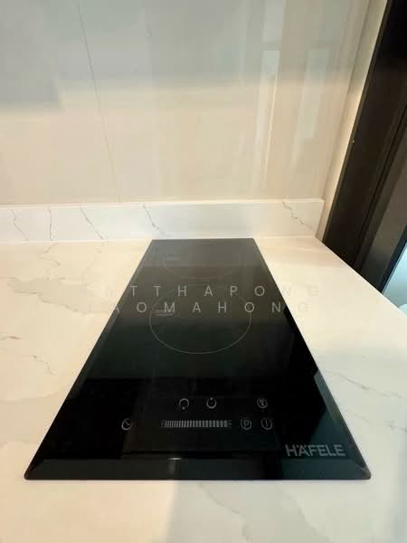 Life Asoke Hype, Bangkok, 339 Chaturathit Rd, Makkasan, Ratchathewi, Bangkok, 1 Bedroom, 33 sqm, Condo For Sale, by Natthapong Laomahong, 500183141 - DDproperty.com