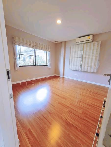 Mantana Lake Watcharapol, Bangkok, Sukhaphiban 5 Road, O-Ngoen, Sai Mai, Bangkok, 5 Bedrooms, 250 sqm, Single Detached House For Rent, by Sittichai (Ice) Tulyanon, 500183145 - DDproperty.com