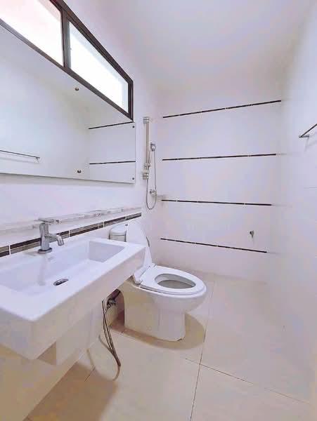 Mantana Lake Watcharapol, Bangkok, Sukhaphiban 5 Road, O-Ngoen, Sai Mai, Bangkok, 5 Bedrooms, 250 sqm, Single Detached House For Rent, by Sittichai (Ice) Tulyanon, 500183145 - DDproperty.com