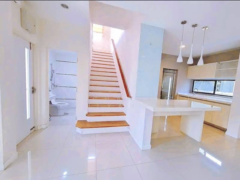 Mantana Lake Watcharapol, Bangkok, Sukhaphiban 5 Road, O-Ngoen, Sai Mai, Bangkok, 5 Bedrooms, 250 sqm, Single Detached House For Rent, by Sittichai (Ice) Tulyanon, 500183145 - DDproperty.com