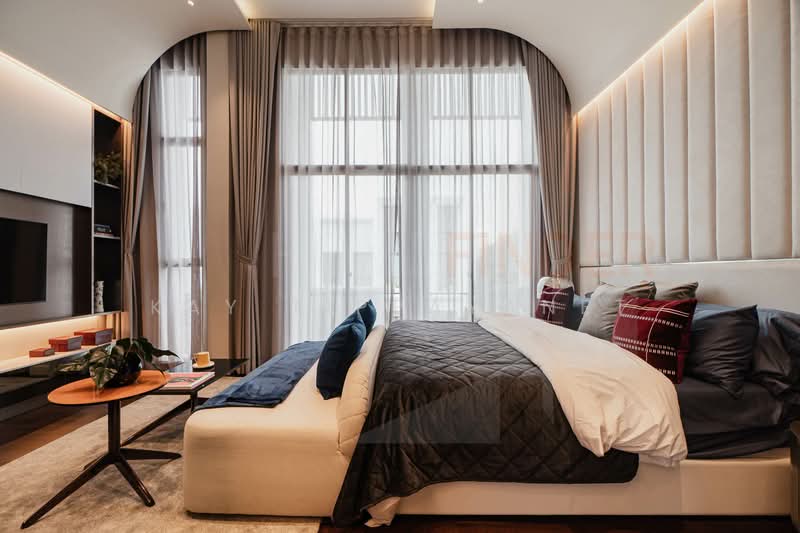 Bangkok Boulevard Signature Sathorn-Pinklao, Nonthaburi, Bang Kruai-Chong Tanom Road, Mahasawat, Bang Kruai, Nonthaburi, 4 Bedrooms, 391 sqm, Single Detached House For Sale, by Kay Tippayanet, 500183168 - DDproperty.com