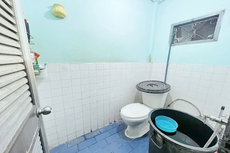 หมู่บ้านเกษมทรัพย์, Pathum Thani, Khu Khot, Lam Luk Ka, Pathum Thani, 2 Bedrooms, 90 sqm, Townhouse For Sale, by คุณเมย์, 500183174 - DDproperty.com