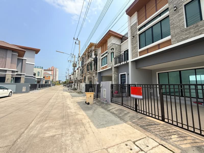 Suchawalai at sea, Phetchaburi, 889 Phetkasem Road, Cha-am, Cha-Am, Phetchaburi, 3 Bedrooms, 120 sqm, Townhouse For Sale, by The Best Property  เมย์, 500183179 - DDproperty.com