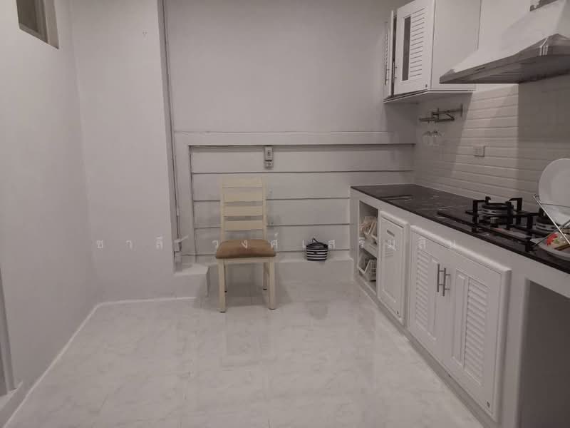 Areeya The Color 1, Bangkok, Lat Pla Khao Road, Chorake Bua, Lat Phrao, Bangkok, 3 Bedrooms, 200 sqm, Townhouse For Rent, by Charlie wongsermsin, 500183185 - DDproperty.com