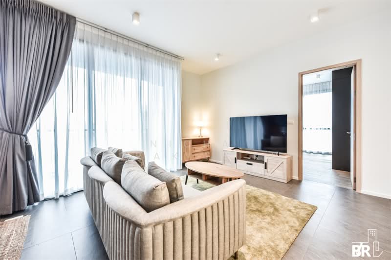 The Lofts Silom, Bangkok, Pramuan Road, Silom, Bang Rak, Bangkok, 2 Bedrooms, 80 sqm, Condo For Rent, by Nicha Peerakittikul, 500183198 - DDproperty.com