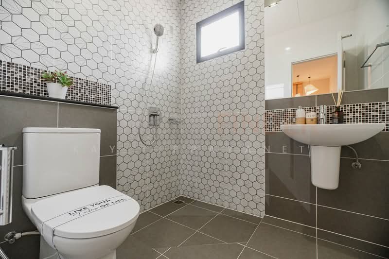 The One Life Bangna, Bangkok, 438 Number One-Ram 2 Road, Dok Mai, Prawet, Bangkok, 4 Bedrooms, 152 sqm, Single Detached House For Sale, by Kay Tippayanet, 500183279 - DDproperty.com